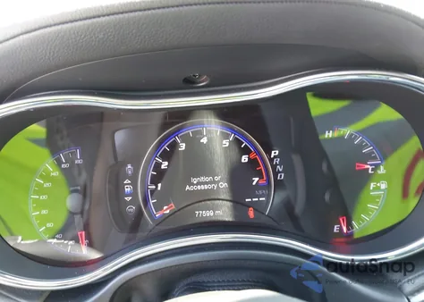 2017 Jeep Grand Cherokee Srt 4X4 из США, поврежденный, VIN 1C4RJFDJ5HC904222